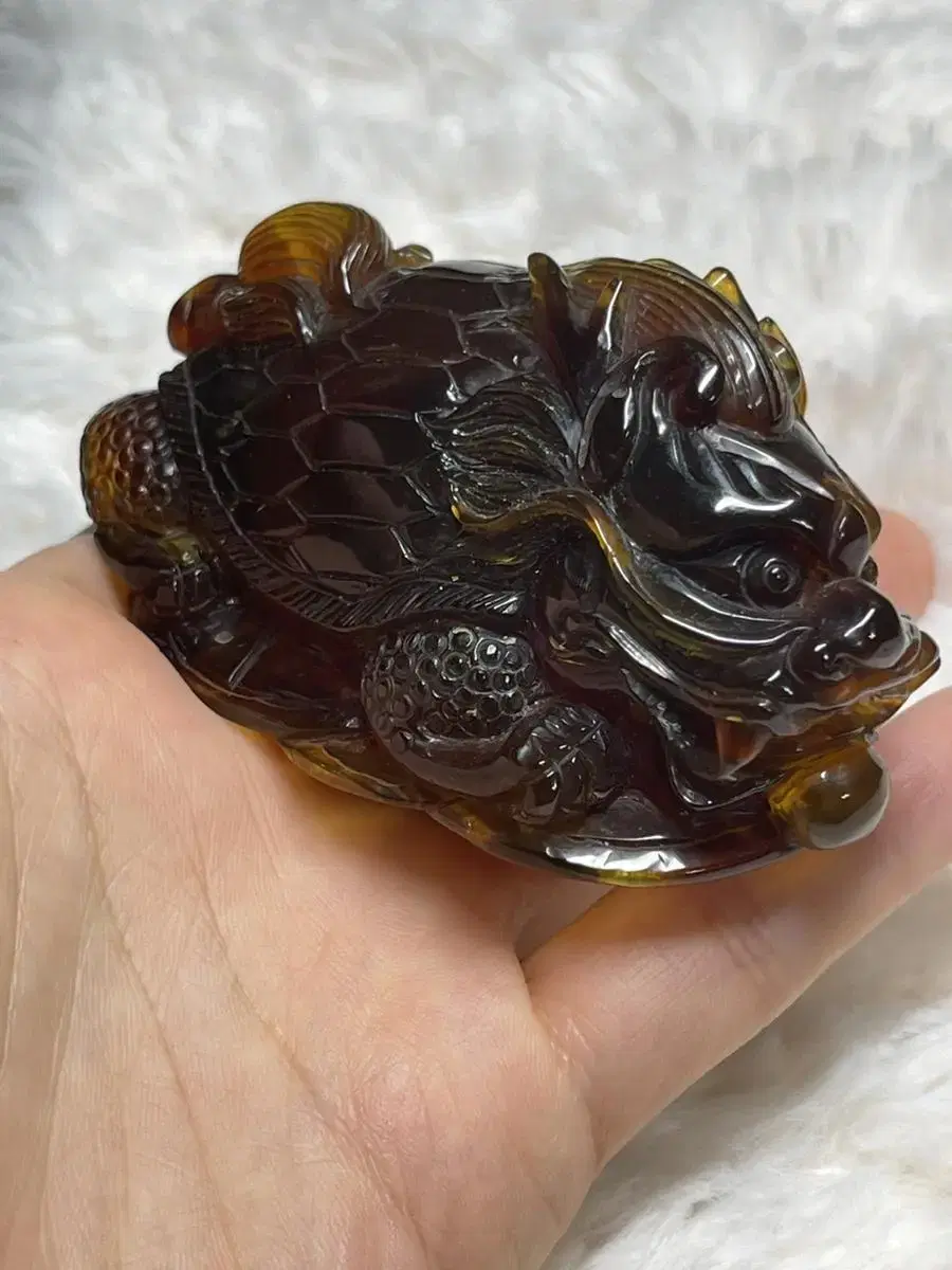 Natural amber jinja