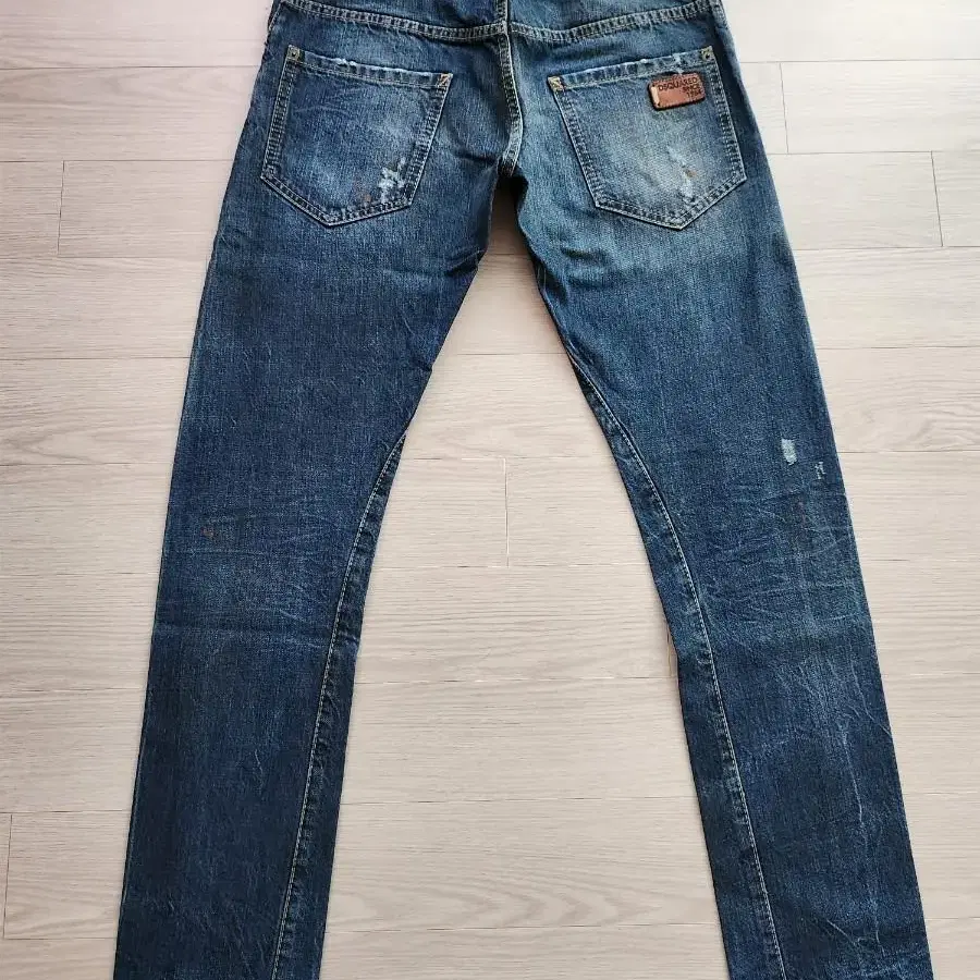 정품 디스퀘어드2 Slim  twist Jean eu44