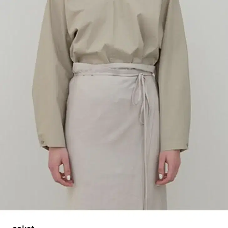 coket 코켓 volume blouse (beige)