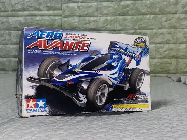 토미카 미니 4WD AERO AVANTE AR 샤시 레어 제품