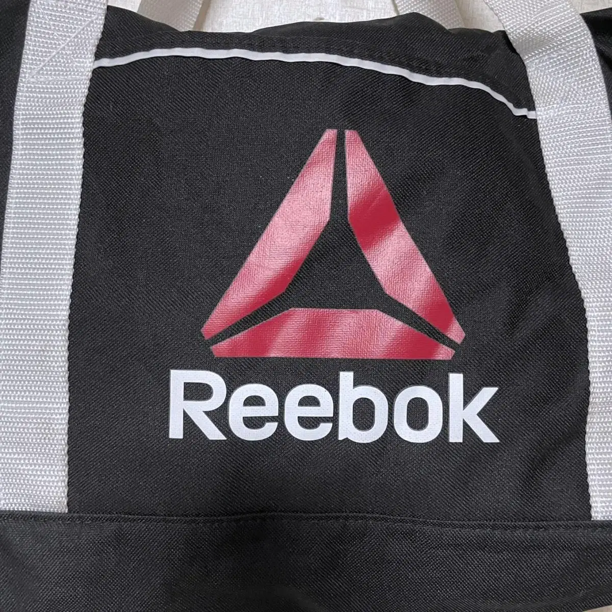 [택배비포함] REEBOK 리복 빅로고 Y2K 망치 크로스백