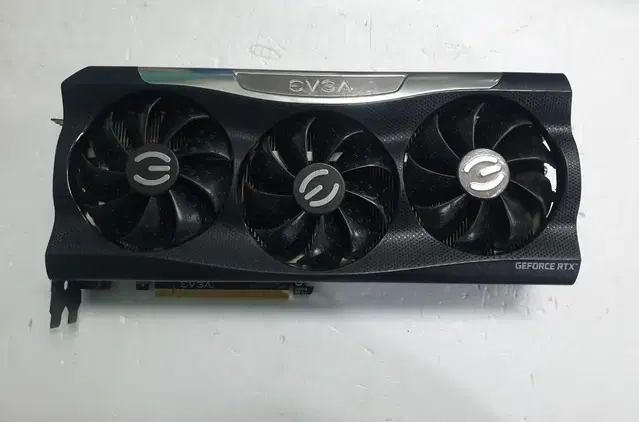 에브가 rtx3080ti 12기가 그래픽카드 팝니다.