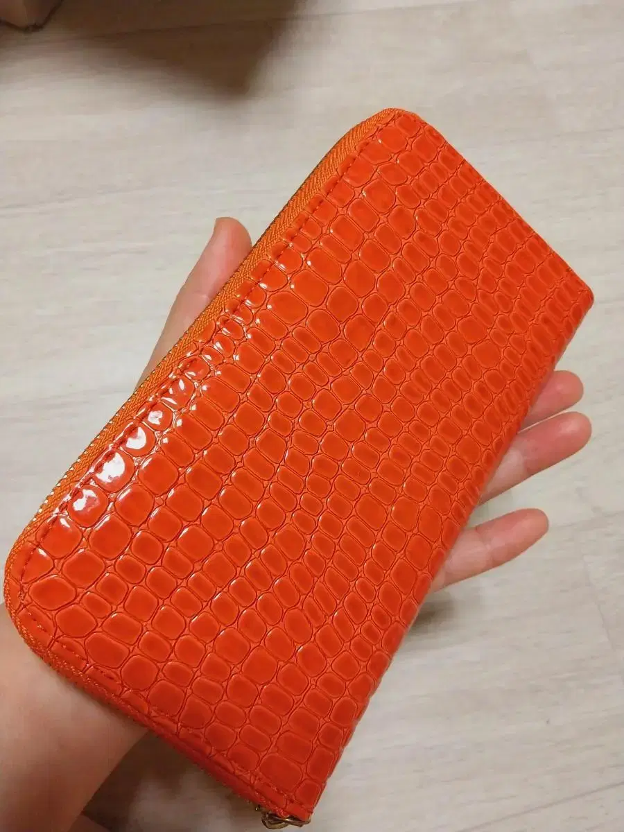 Crocodile long wallet