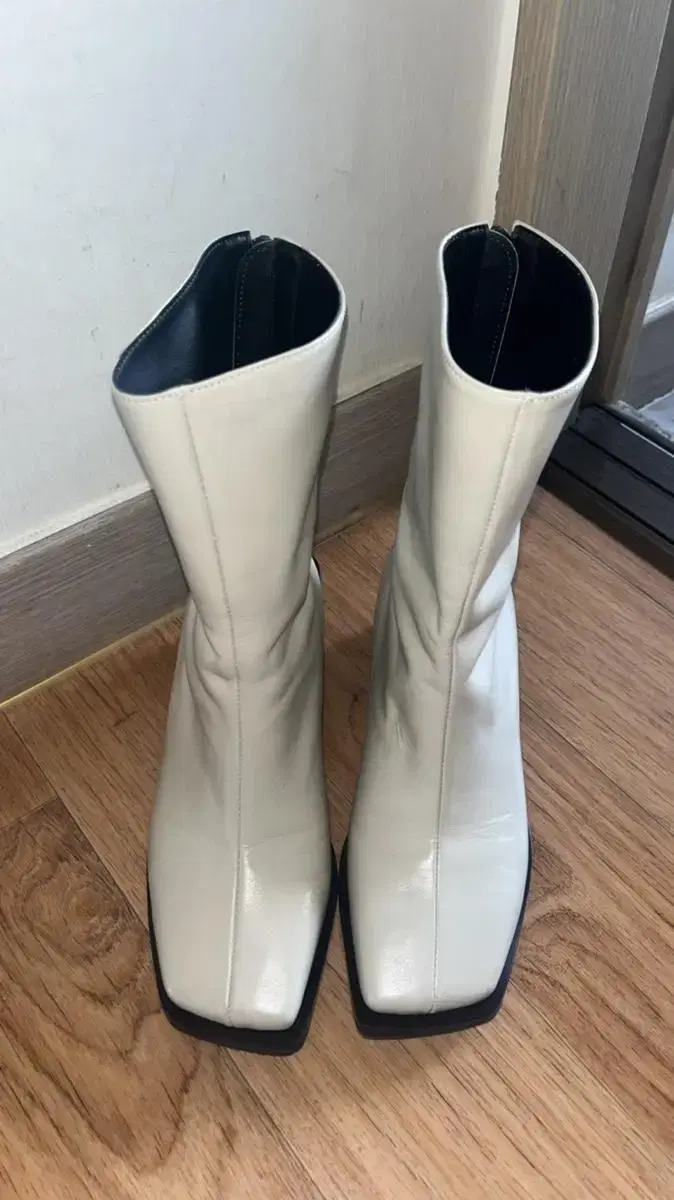 Reckon Women's Angle Boots