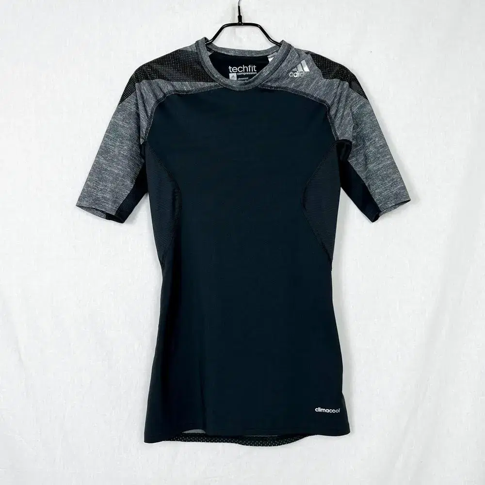 Adidas/Climacool Short-sleeved T-shirt WomenS M 90 95/Laden