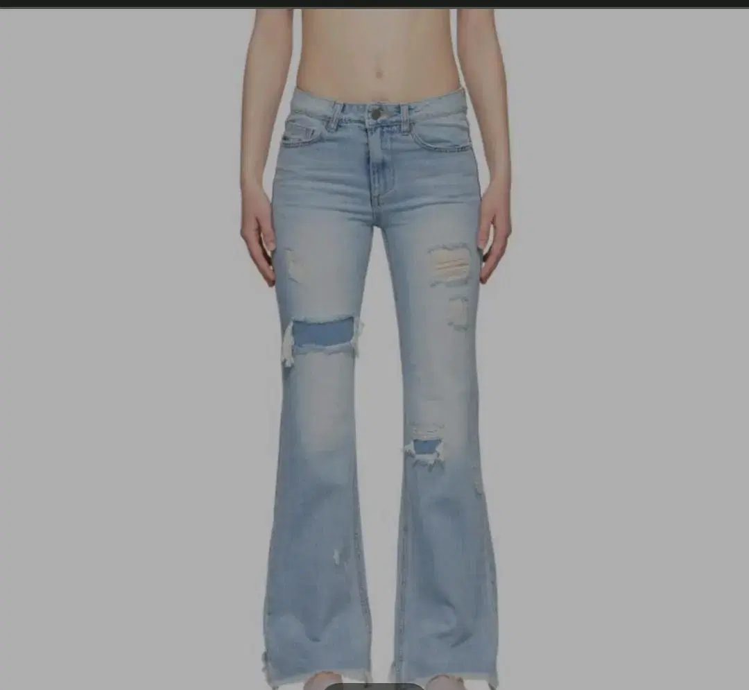 The Open Product Bootcut Denim Pants 2 sizes