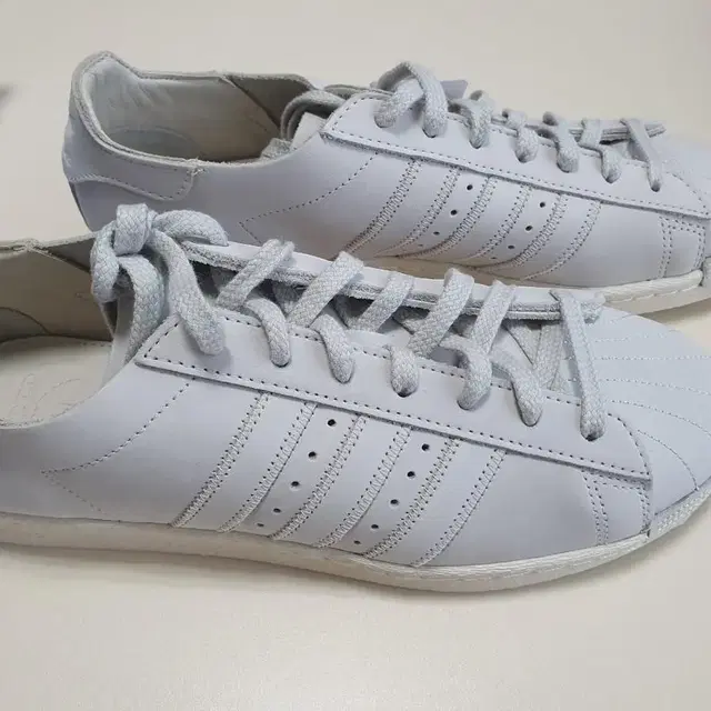 아디다스 ADIDAS SUPERSTAR 82 새제품