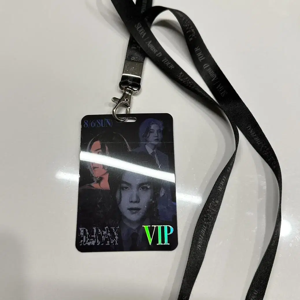 윤기 콘서트 VIP 사첵 목걸리 양도합니다!