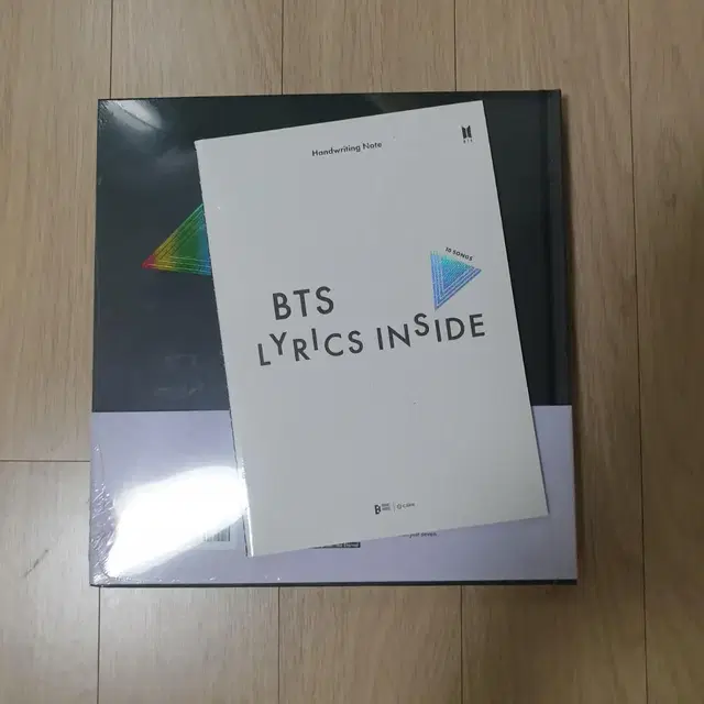 BTS 방탄소년단 LYRICS INSIDE 가사집 미개봉 새상품 특전포함