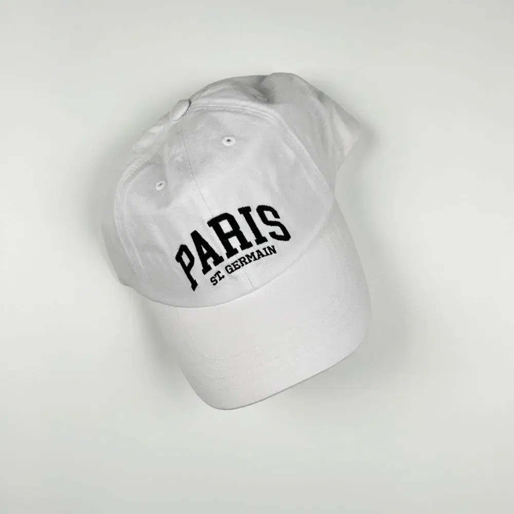 PARIS 볼캡 화이트