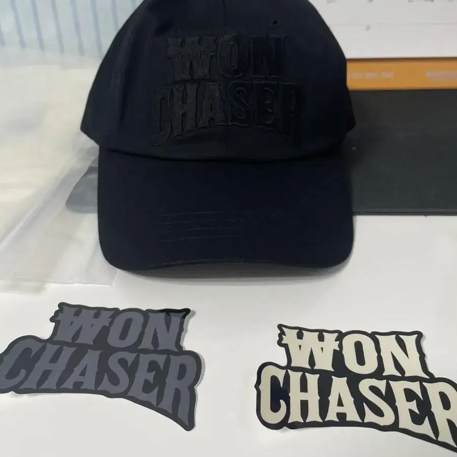 원체이서(Won chaser) 검은색 모자