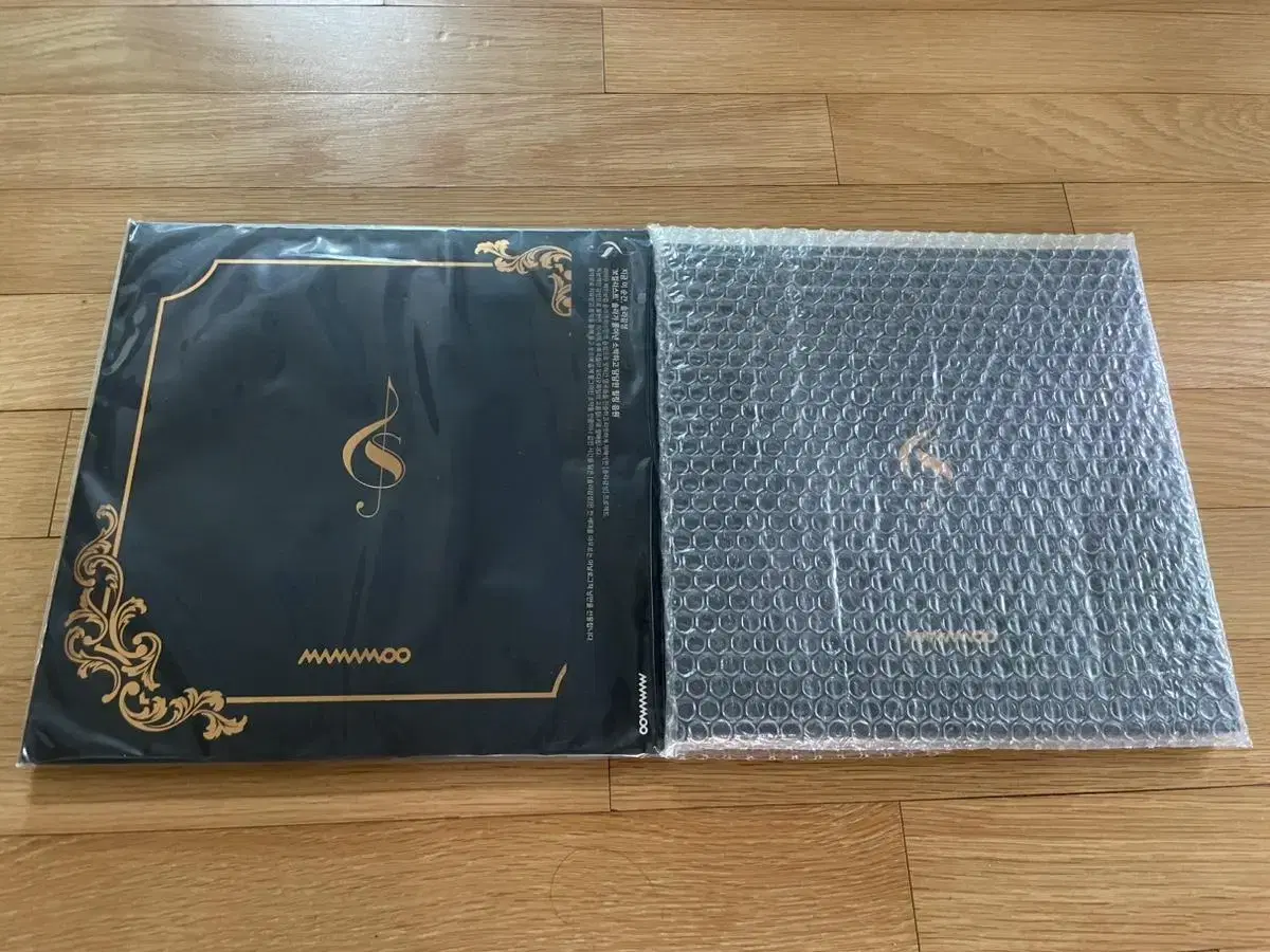 Mamamoo solar Solo album and merchandise