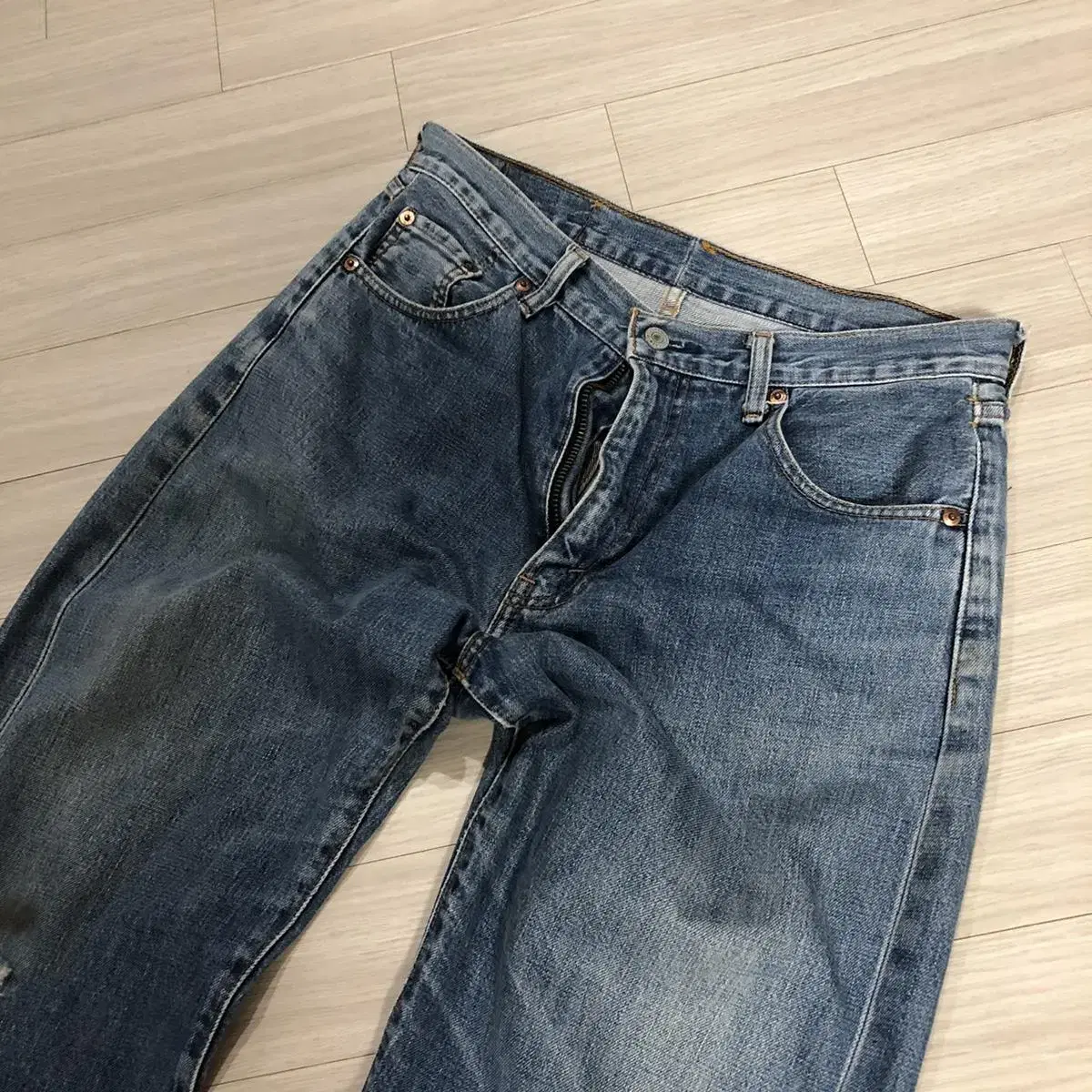 LEVIS 502 selvage 32