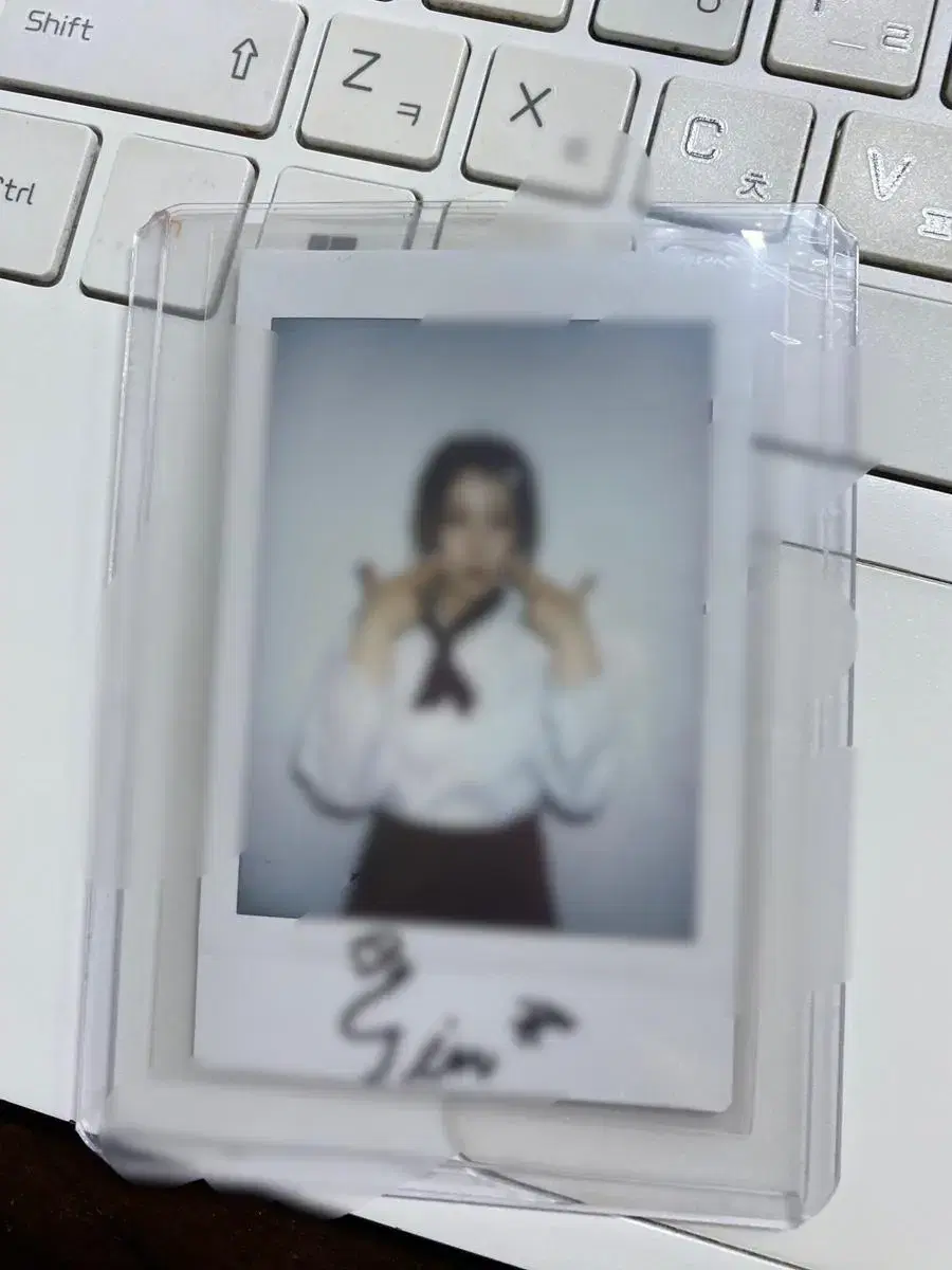 Nmixx kyujin makestar Expergo Pansa polaroid Pola