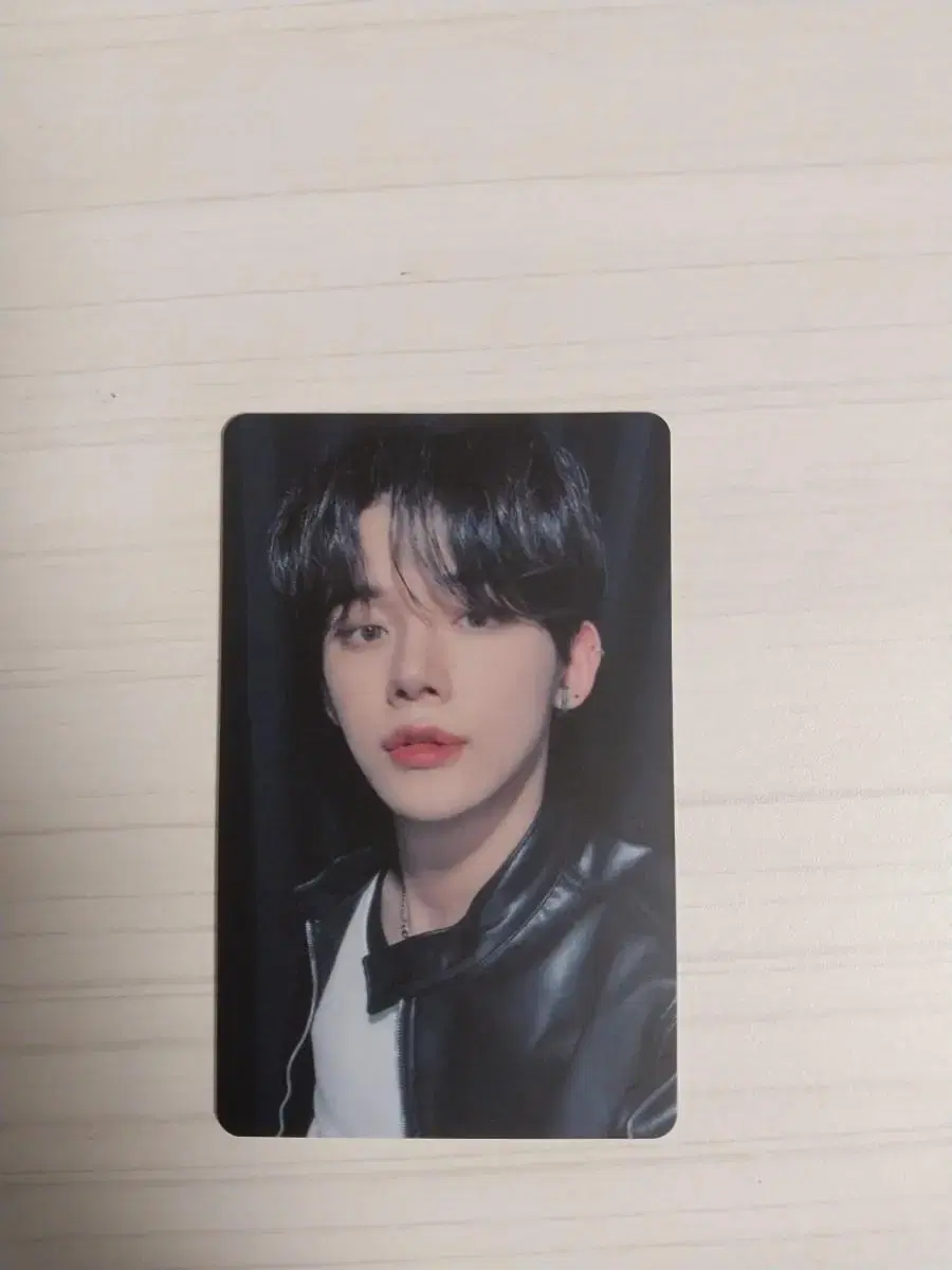 m2u yeonjun photocard WTS (Only available today)