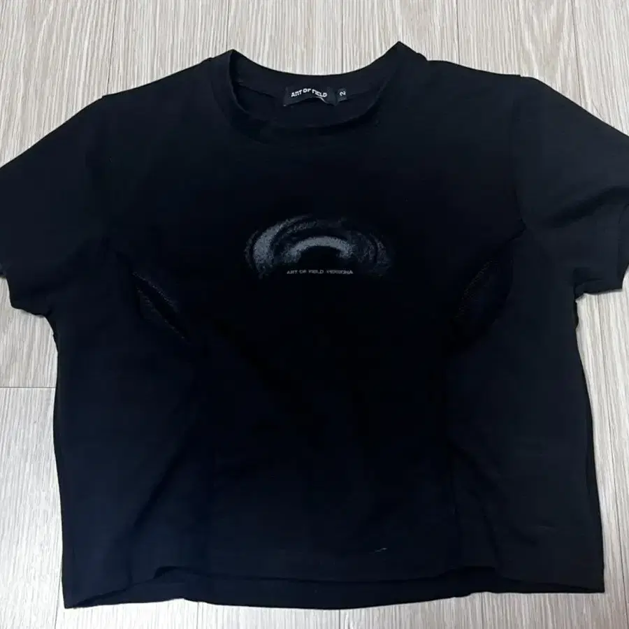 아트오브필드 반팔 사이즈 2 SHORT-SLEEVED T-SHIRT