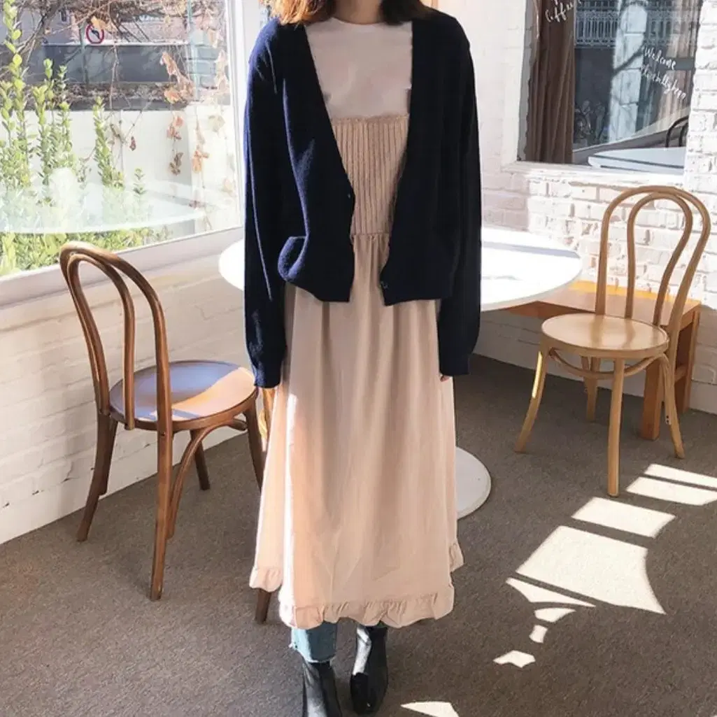 데일리마켓 럭키쏭컴퍼니 pastel dress 구해요!