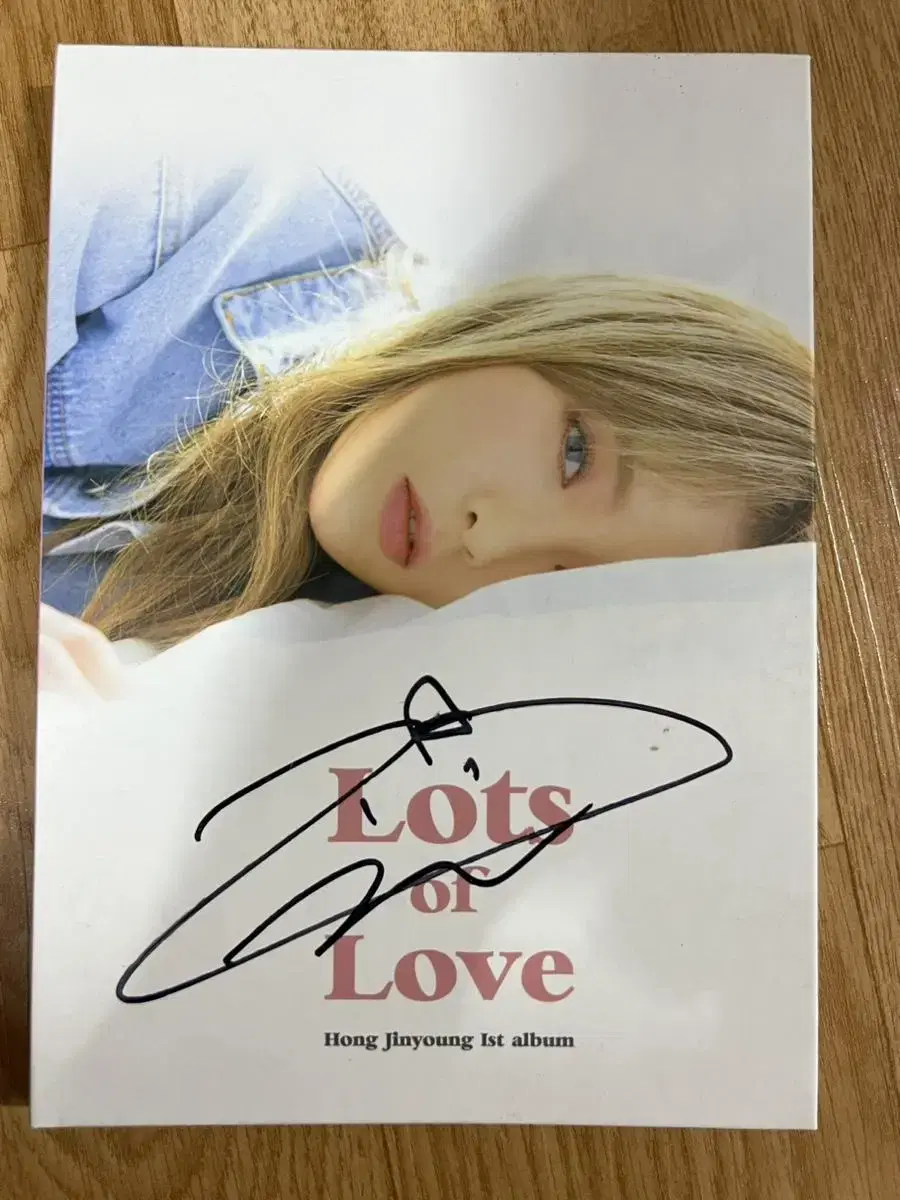 Written by Hong Jinyoung sign Album