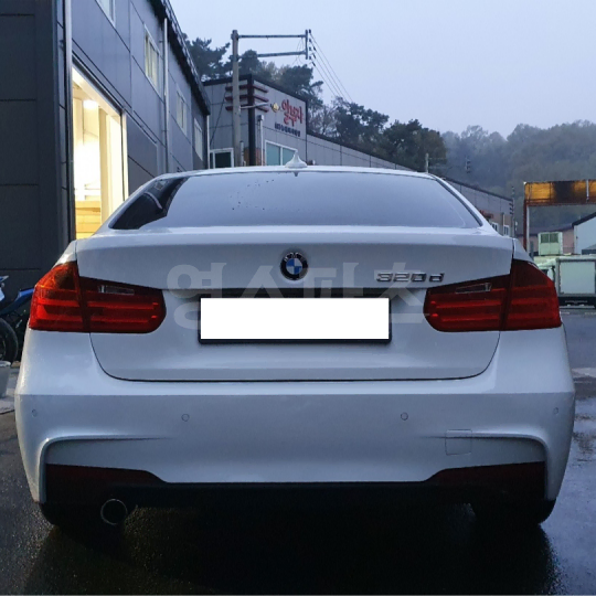 [핫딜 특가] BMW F30 F31 3시리즈 M팩 바디킷 리어 범퍼