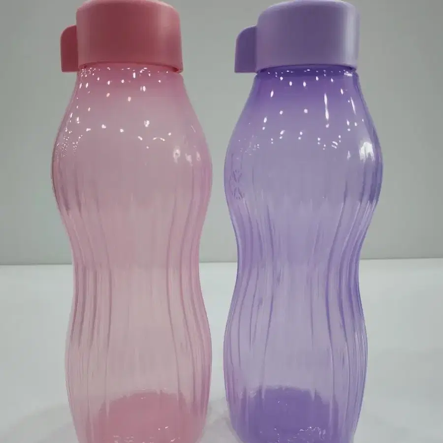 타파웨어 아이스 에코 물통 750ml(2) 핑크, 보라 판매합니다.