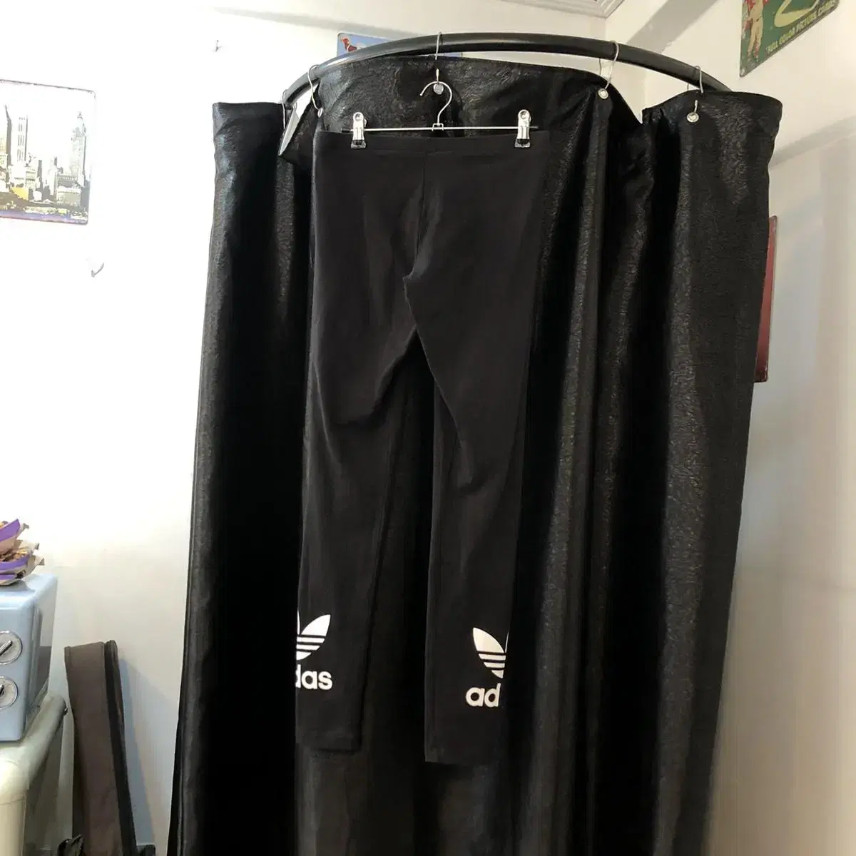 Vintage Adidas black leggings