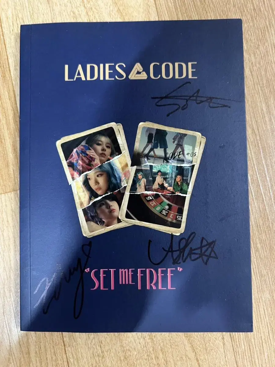 Ladies' Code Ladies' Code handwritten sign album