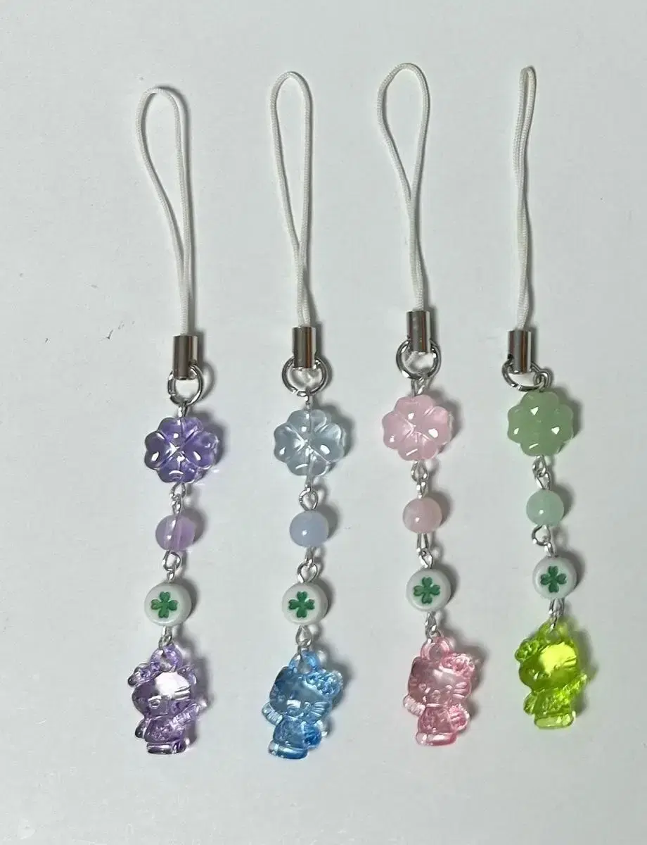 2nd Restocking ))Y2K Hello Kitty Lucky Beads Keyring