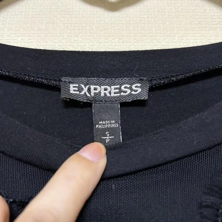 Express 익스프레스 반팔 레이스티