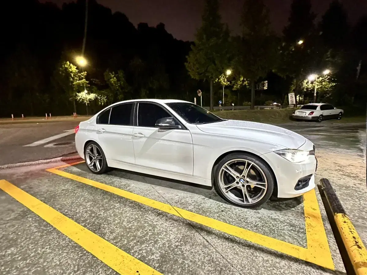 bmw f30 361m 20인치 레어템 2453520 2753020f10