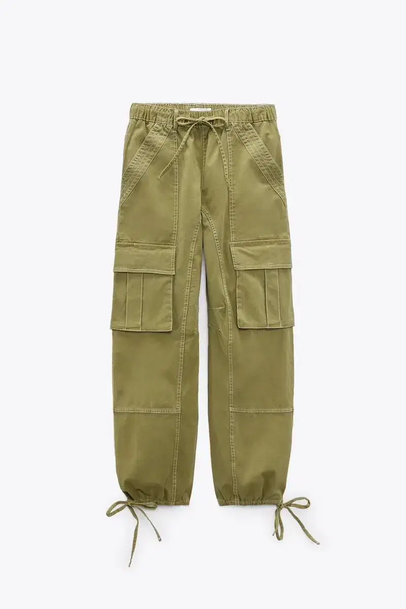 Zara Stitched Cargo Pants size 40