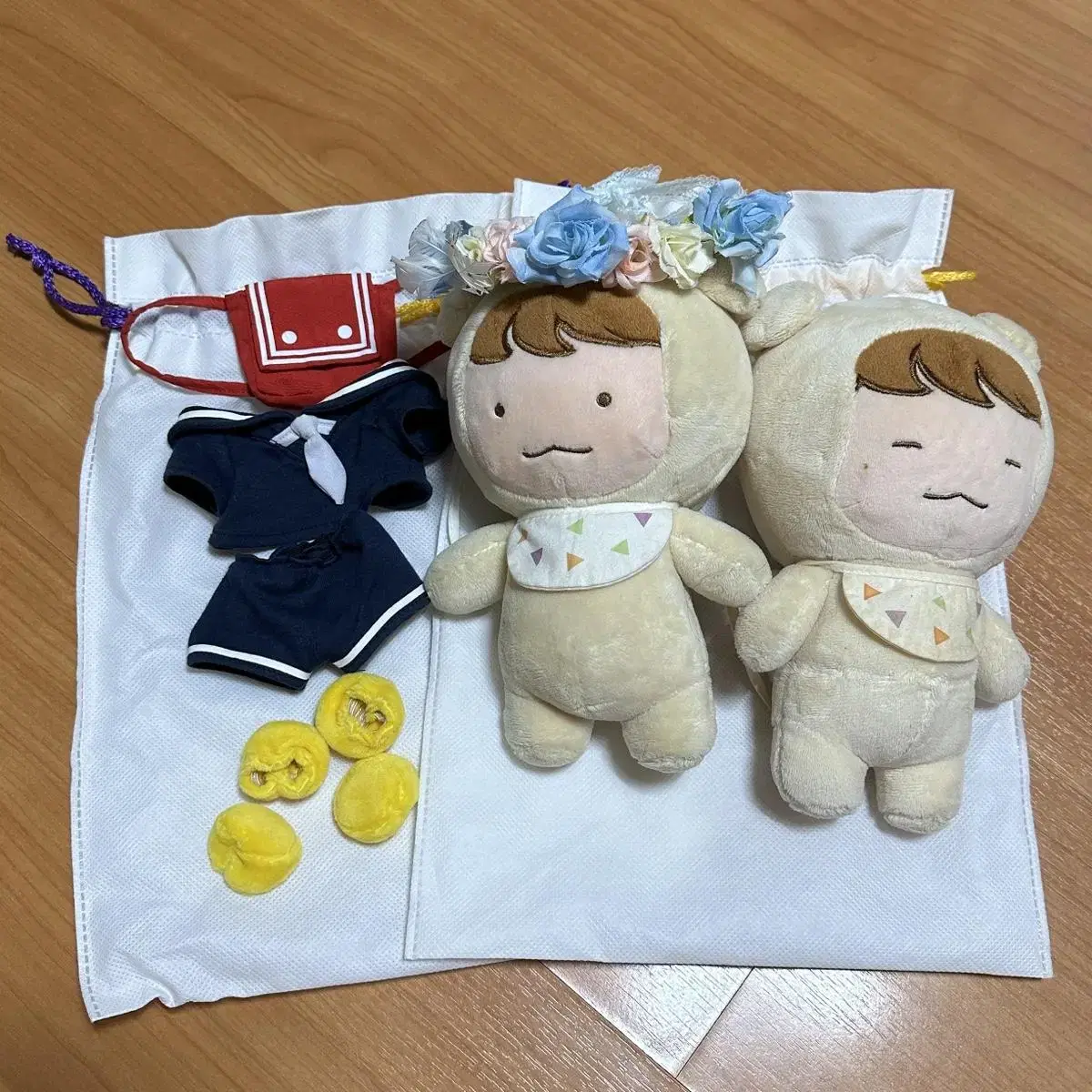 Baekhyun doll Baekku horse shit koolkool, clothes, corolla, bag, shoes bulk WTS