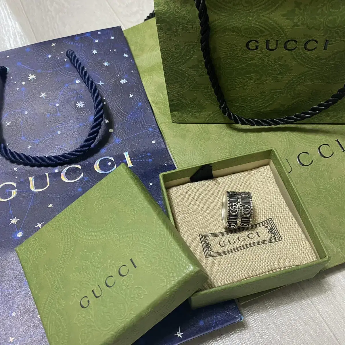 Gucci ring beginner's Quick sale