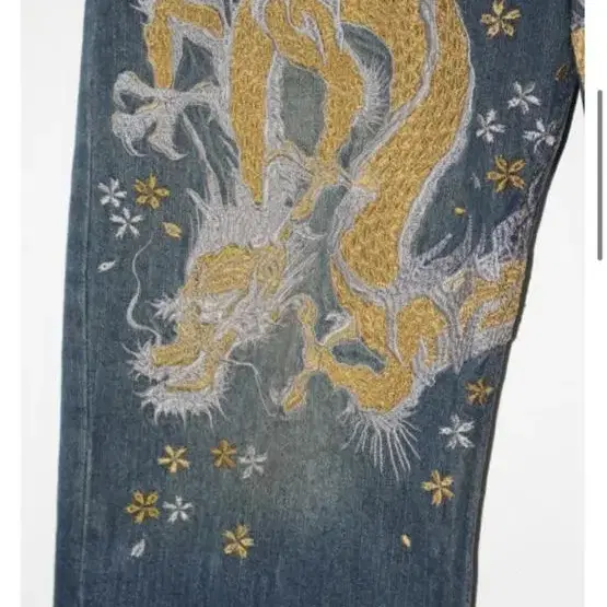 Japanese Oriental Embroidery Half Denim