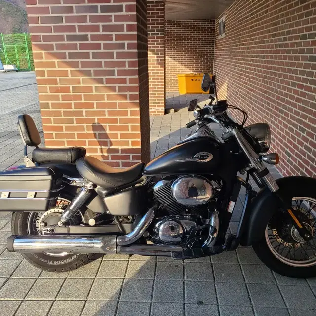 쉐도우750