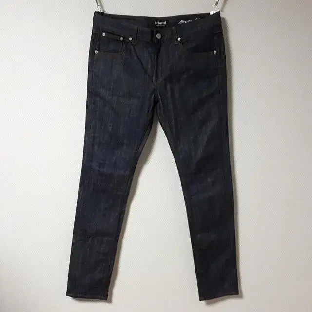 33/IST KUNST Skinny-fit jeans/33-198