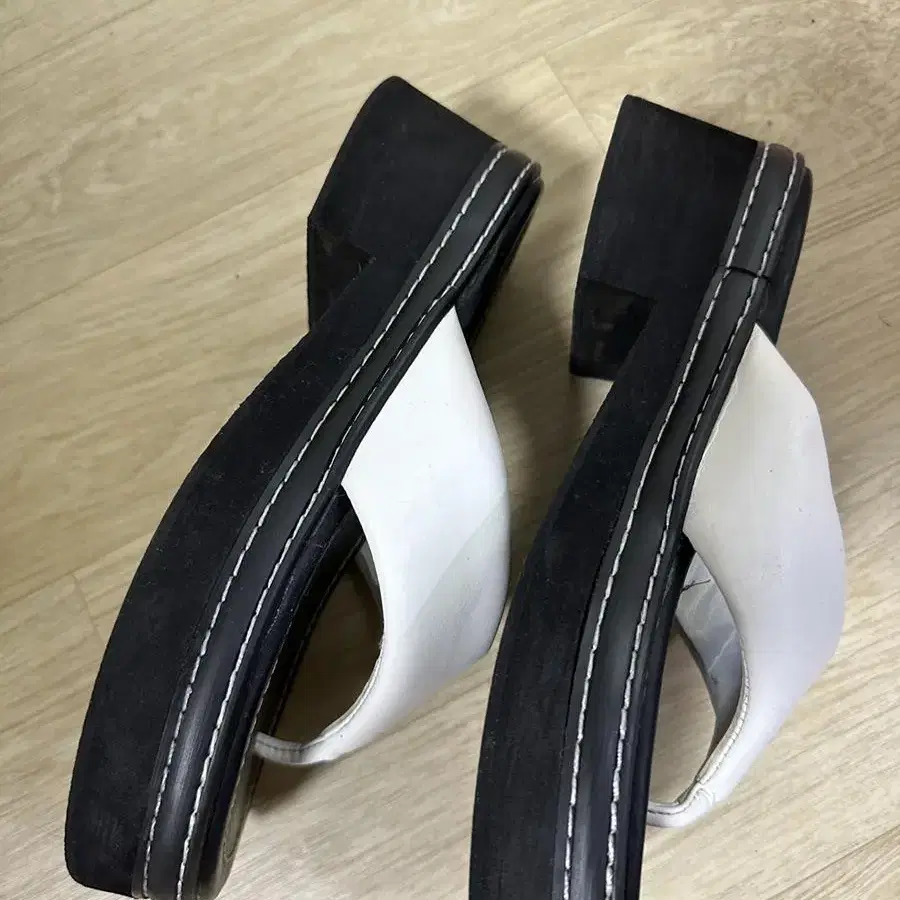 att padded flip flop 에이티티 쪼리 230