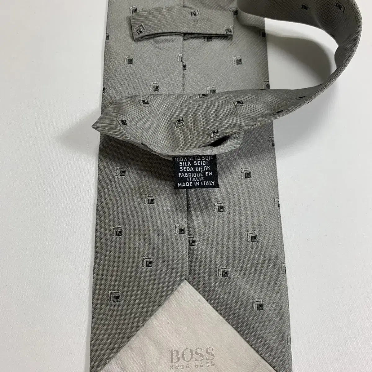 휴고보스 명품넥타이 100실크 이태리 (HUGO BOSS) A+등급