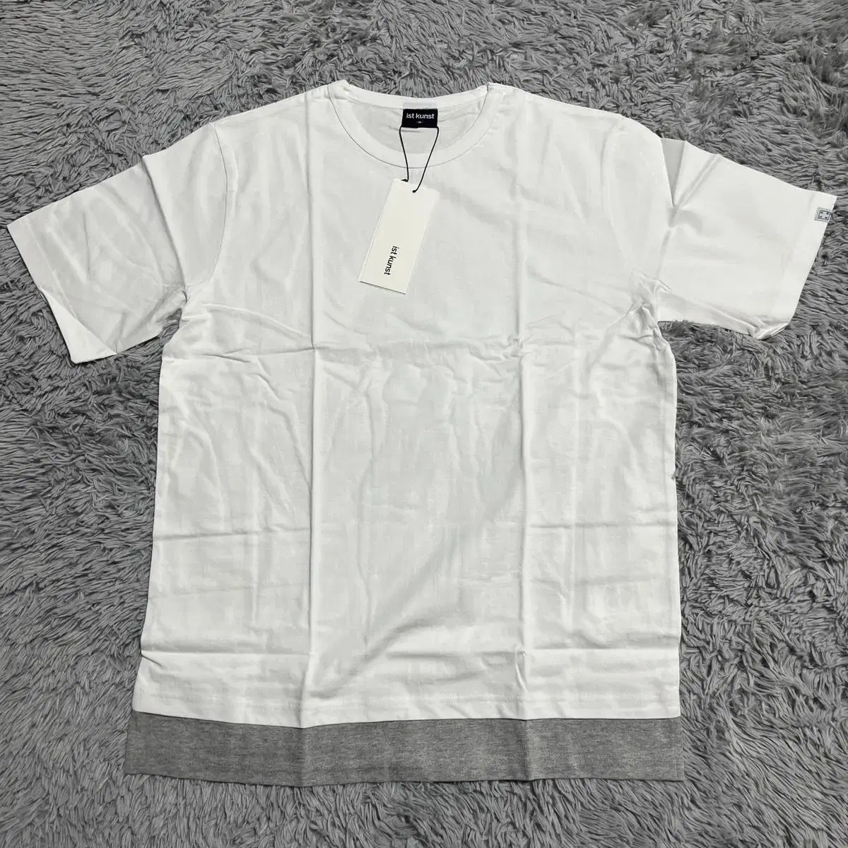 New) Eastkunst Layered Short Sleeve White M