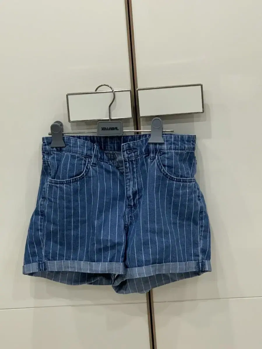 H&M Striped Denim Shorts Vahns