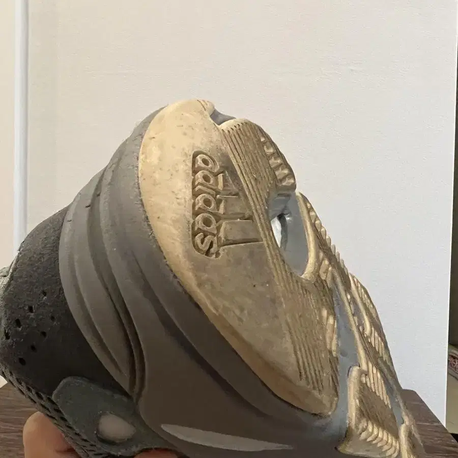 yeezy boost 700 fw2499