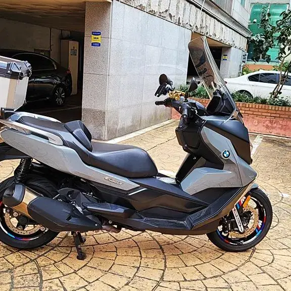 깔끔하게 관리한 BMW C 400 GT 판매합니다.(2019년식)