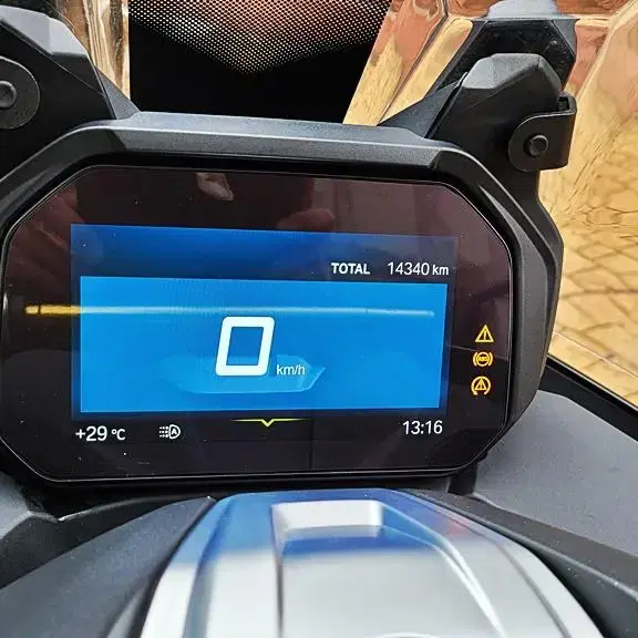 깔끔하게 관리한 BMW C 400 GT 판매합니다.(2019년식)