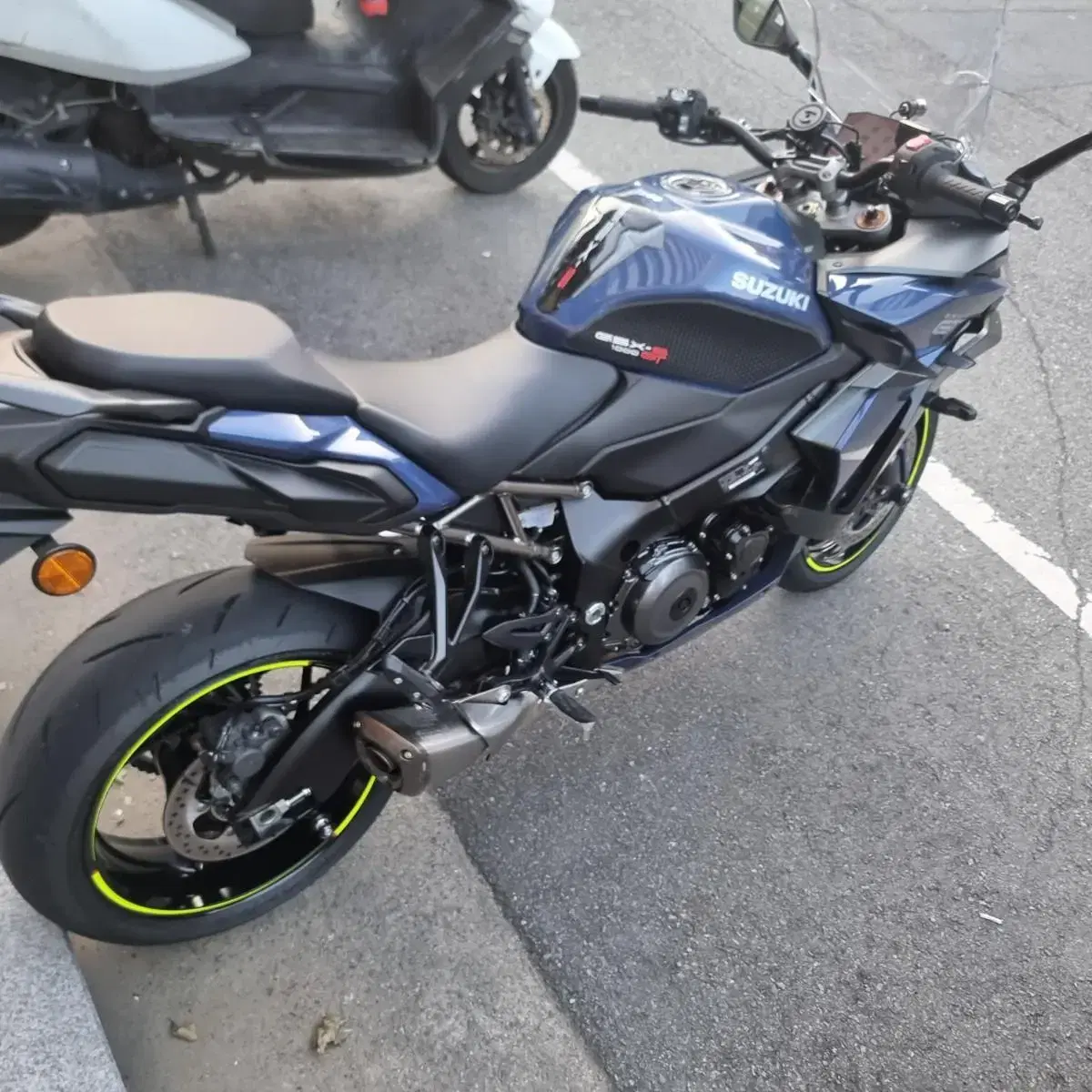 GSX-S1000GT