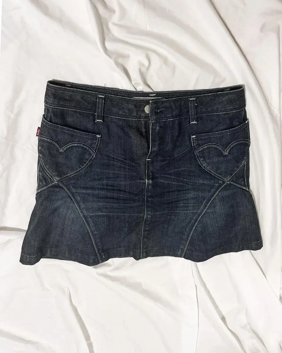 Levi's Skirt