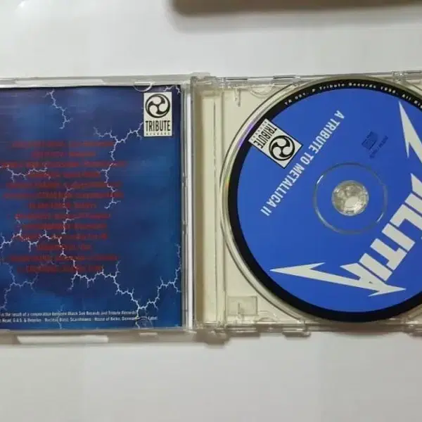 A TRIBUTE TO METALLICA CD 2장