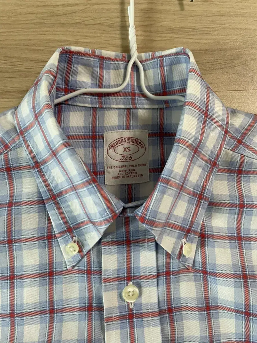 Brooks Brothers 95-100 Non-Iron, Button Down, Domestic, Nearly New