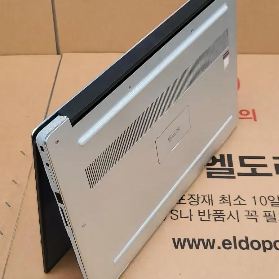 DELL XPS 15 7590  4K 키보드 새것