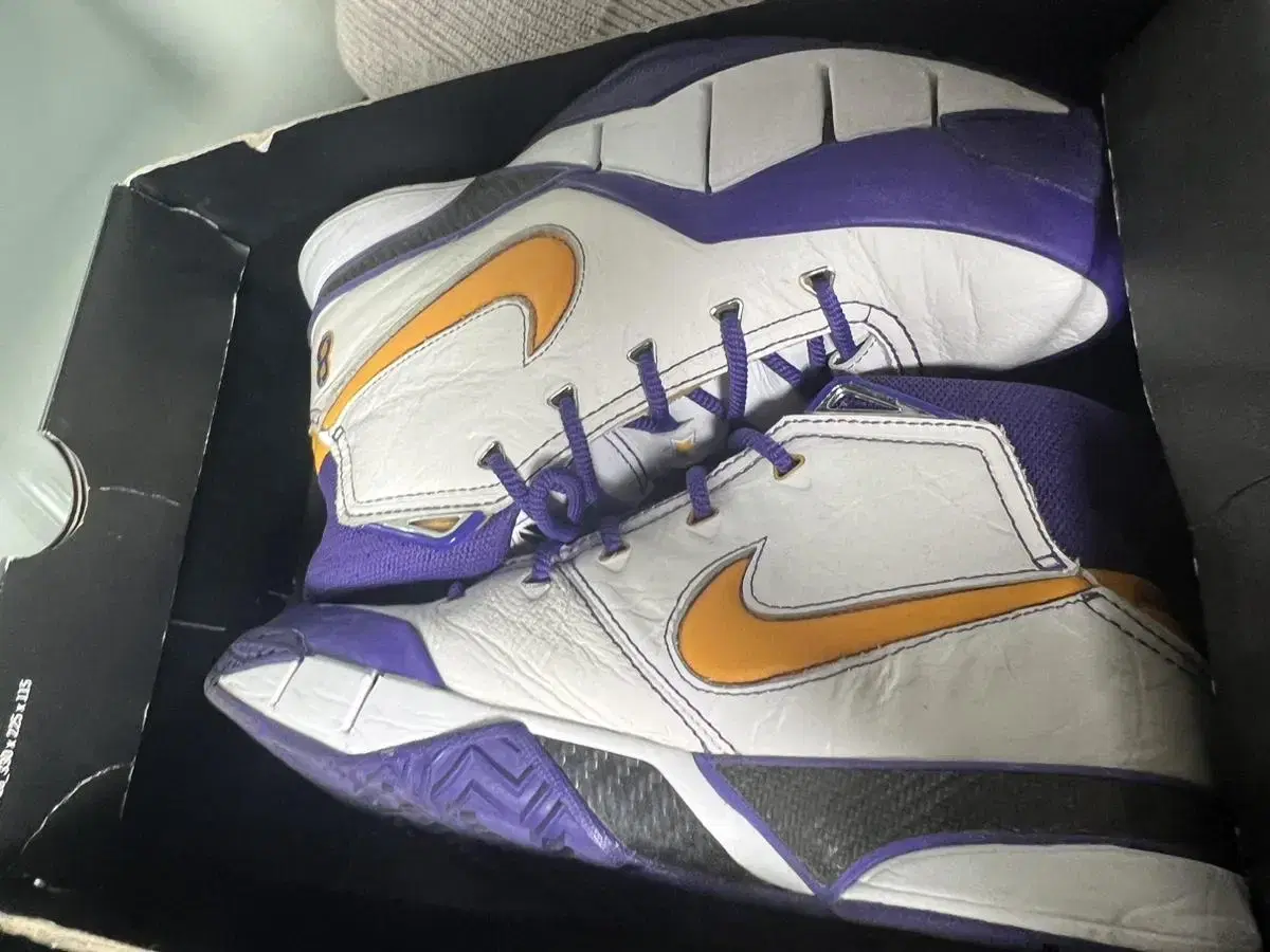 [250] Kobe1 Proto Lakers