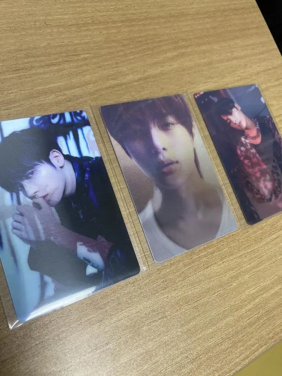 Lenticular taehyun beomgyu hueningkai WTS