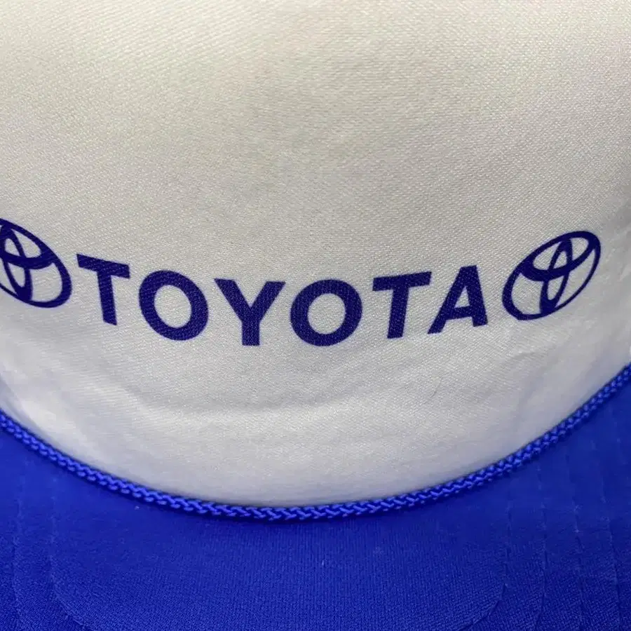 Toyota vintage trucker cap